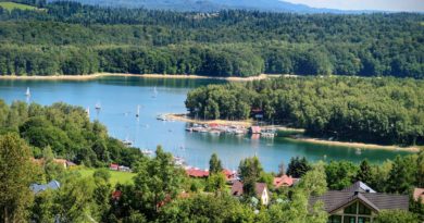 Solina i Jezioro Solińskie – noclegi, plaże, atrakcje. Gdzie najlepiej nocować nad Soliną? Mapa, szlaki, przewodnik.